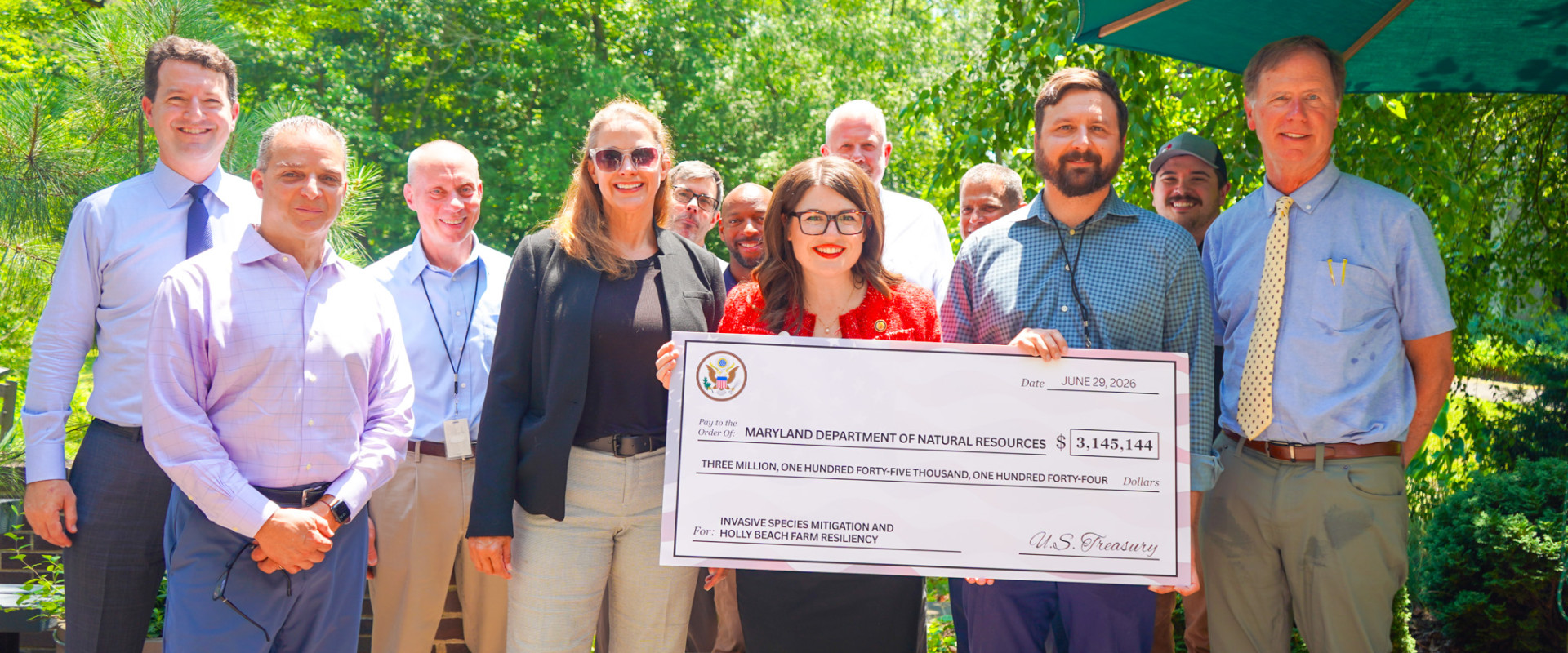Elfreth presents funding to the Maryland Department of Natural Resources