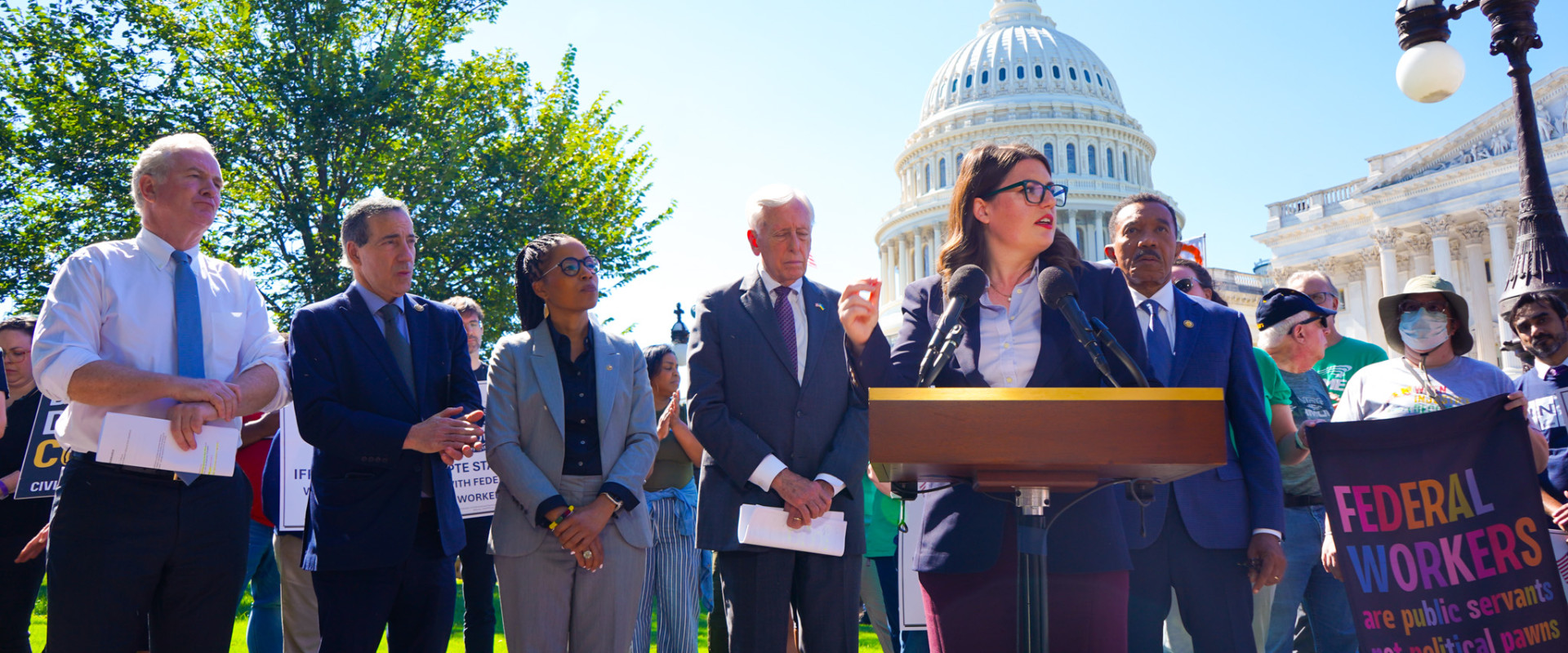 Elfreth speaks at MD Delegation presser on the shutdown