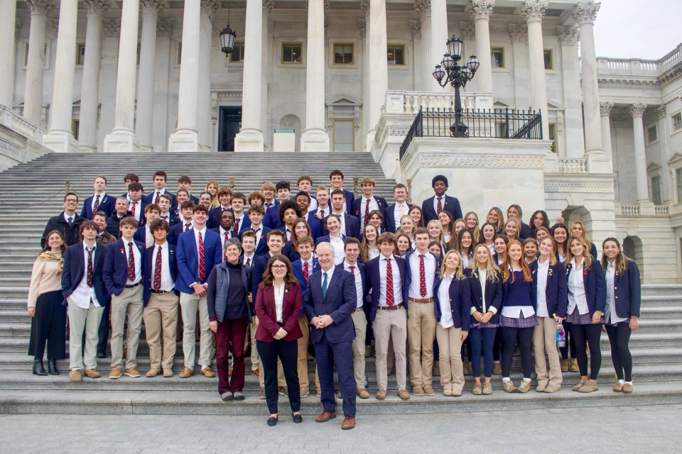 Congresswoman Elfreth meets with high school students after their tour on the steps of the House of Representatives.